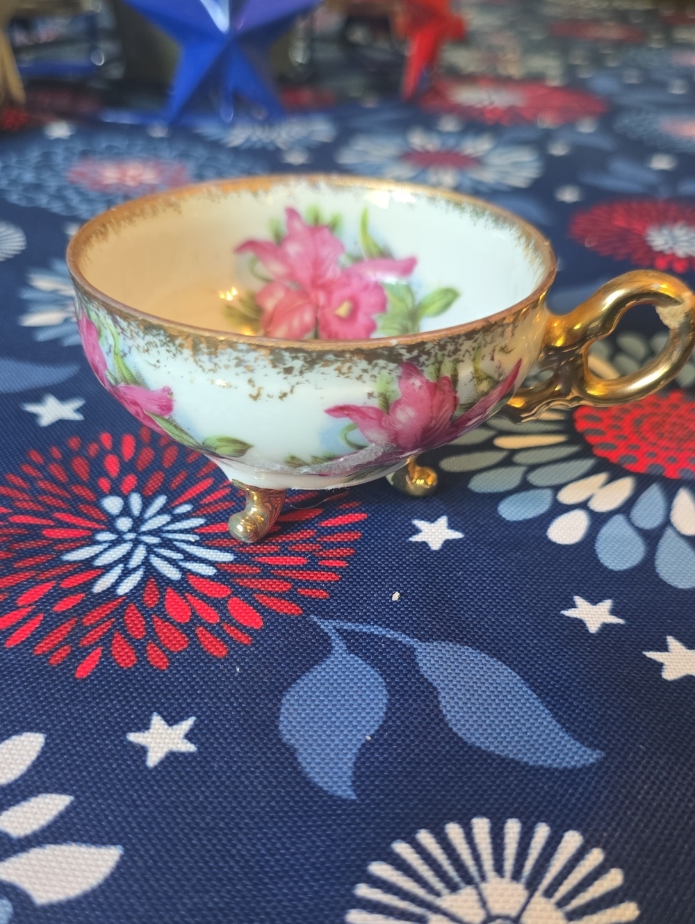 Vintage Napco China Footed Porcelain‎ Tea Cup with Pink Floral Design Gold Trim